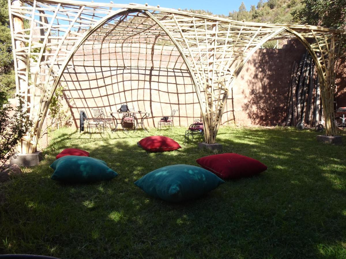 Ourika Timalizene Le Jardin Des Delices Hotel Tamezindert Exterior photo